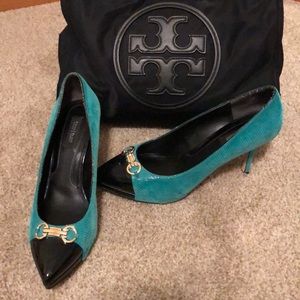 White House Black Market heels